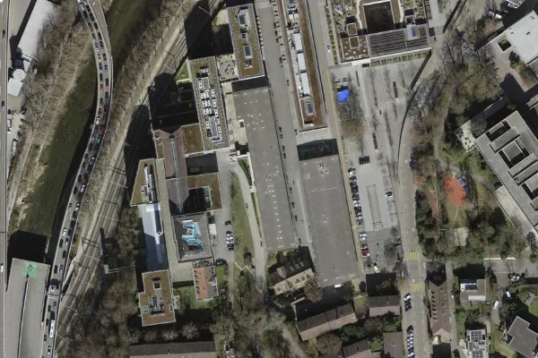 Luftbild des Kartenstandorts von Hürlimannbad Zürich in Zürich