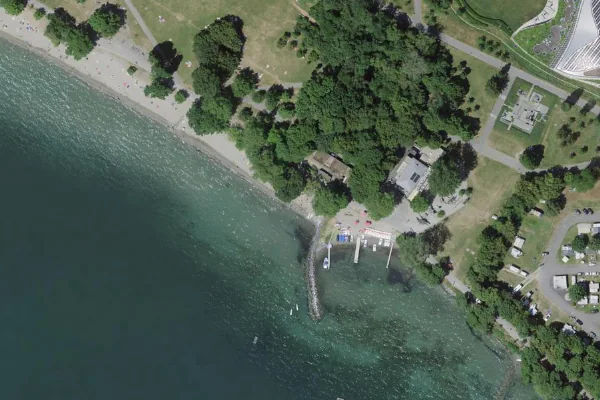 Luftbild des Kartenstandorts von Badeanlage in Lausanne in Lausanne