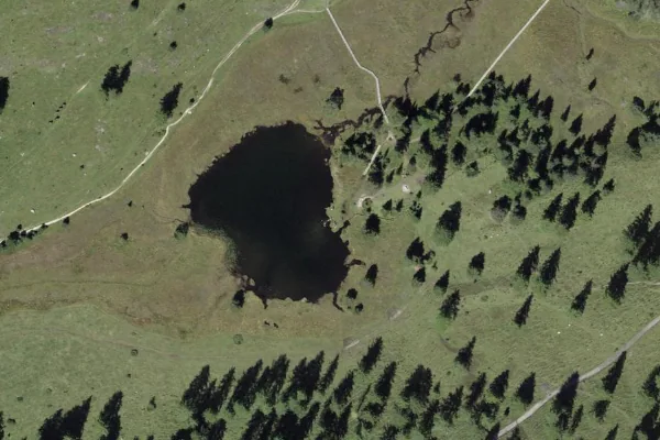 Luftbild des Kartenstandorts von Badestelle in Scuol in Scuol