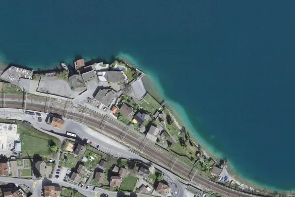Luftbild des Kartenstandorts von Strandbad Mühlehorn in Glarus Nord