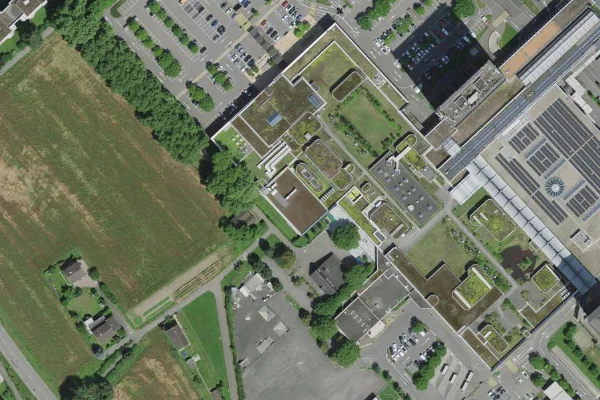 Luftbild des Kartenstandorts von Hallenbad Spreitenbach in Spreitenbach