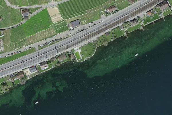 Luftbild des Kartenstandorts von Strandbad Rostele in Twann-Tüscherz