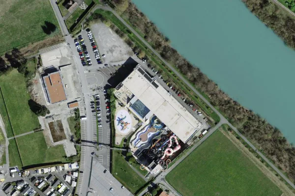 Luftbild des Kartenstandorts von Aquaparc in Port-Valais