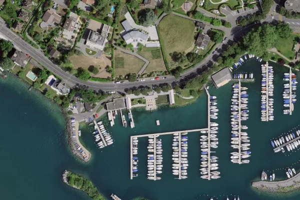 Luftbild des Kartenstandorts von Port du Basset in Montreux