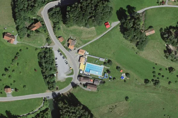 Luftbild des Kartenstandorts von Schwimmbad Ledi in Walzenhausen