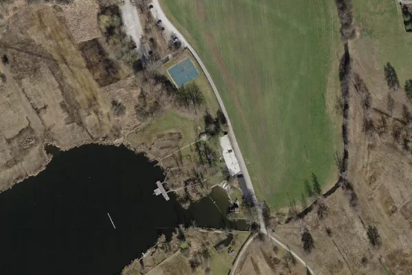 Luftbild des Kartenstandorts von Strandbad Egelsee in Bubikon