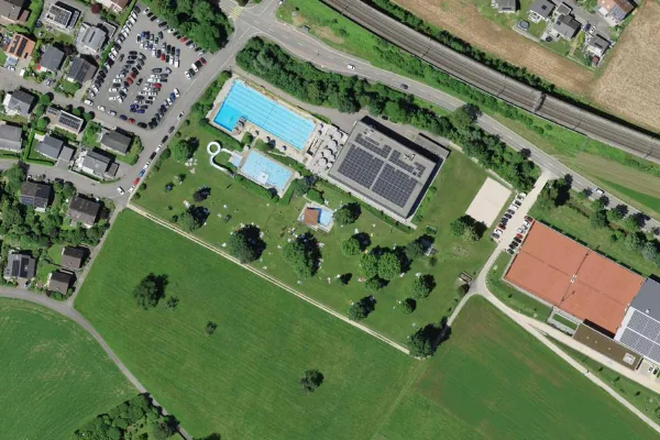 Luftbild des Kartenstandorts von Freibad Gelterkinden in Gelterkinden