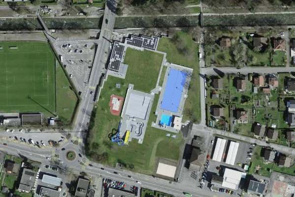 Luftbild des Kartenstandorts von Piscine de Monthey in Monthey