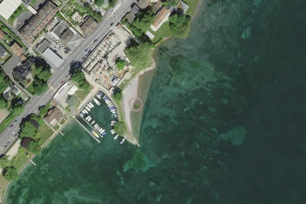 Luftbild des Kartenstandorts von Plage Gitana in Bellevue