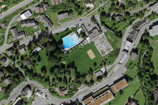 Luftbild des Kartenstandorts von Trü in Scuol