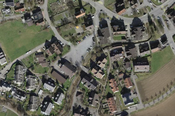 Luftbild des Kartenstandorts von Treppenstufen Haselbach in Knonau