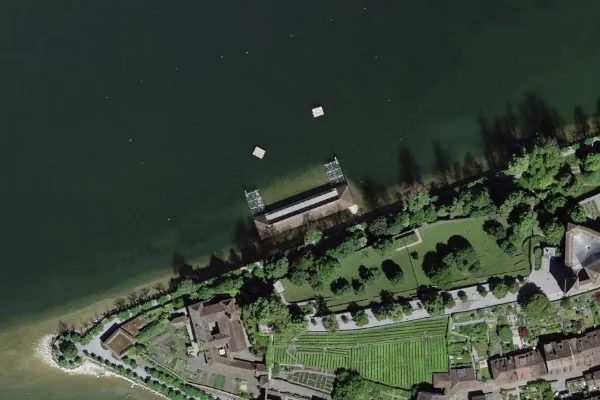 Luftbild des Kartenstandorts von Seebadanstalt Rapperswil in Rapperswil-Jona