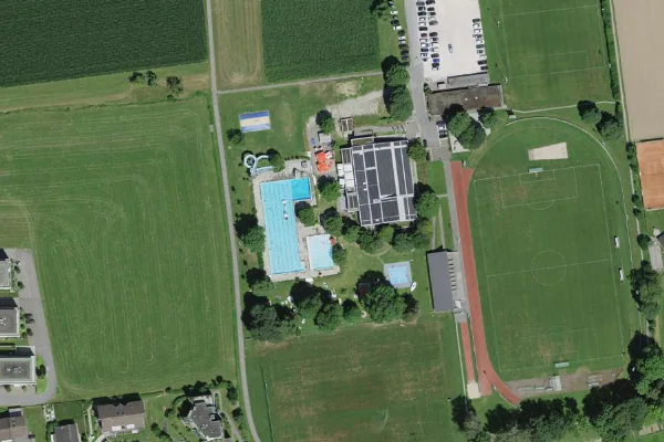 Luftbild des Kartenstandorts von Badi Reiden in Reiden