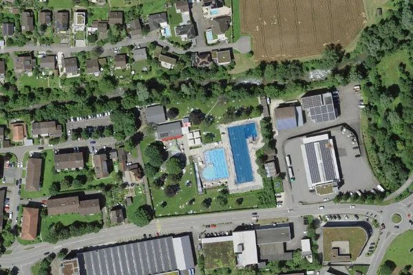 Luftbild des Kartenstandorts von Gartenbad Sissach in Sissach