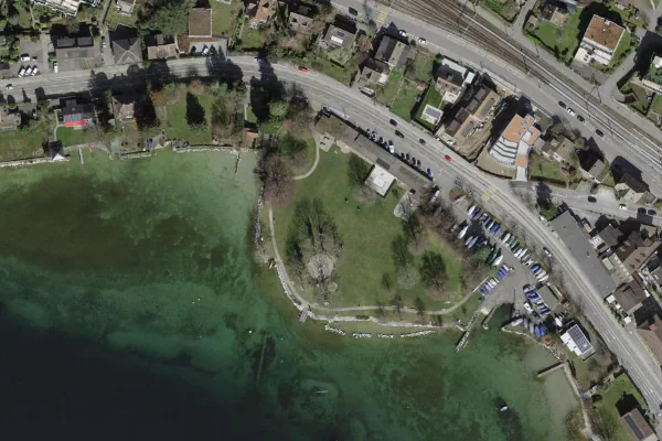 Luftbild des Kartenstandorts von Strandbad Dorfmeilen in Meilen