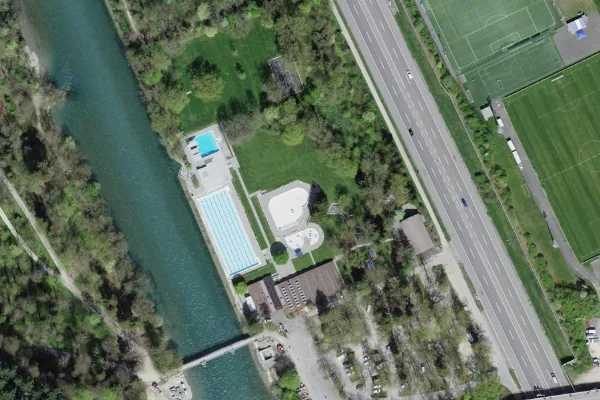 Luftbild des Kartenstandorts von Parkbad Münsingen in Münsingen