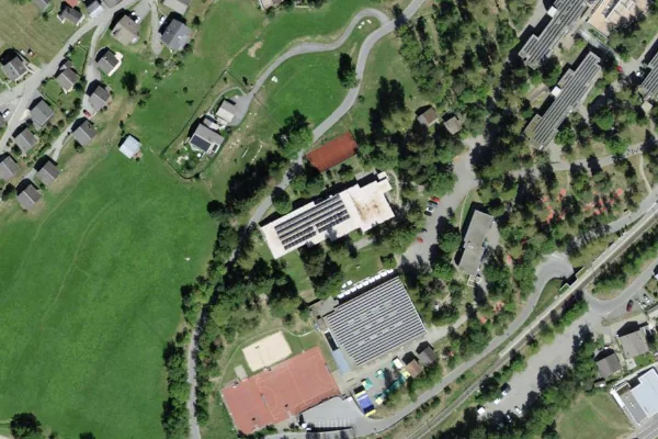 Luftbild des Kartenstandorts von Hallenbad Sport Resort in Fiesch