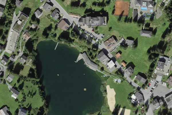 Luftbild des Kartenstandorts von Strandbad Untersee in Arosa