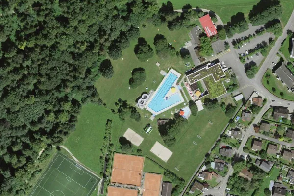 Luftbild des Kartenstandorts von Freibad Entfelden in Oberentfelden