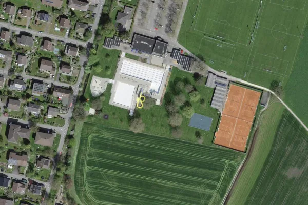 Luftbild des Kartenstandorts von Schwimmbad Konolfingen in Konolfingen