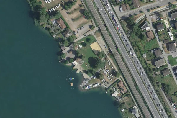 Luftbild des Kartenstandorts von Lido di Melano in Val Mara