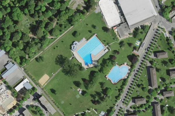 Luftbild des Kartenstandorts von Piscine des Mélèzes in La Chaux-de-Fonds