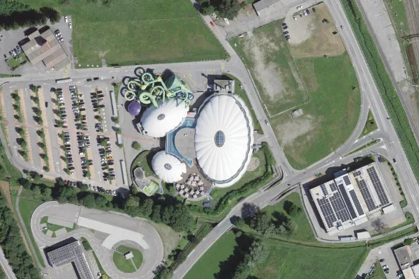 Luftbild des Kartenstandorts von Splash & Spa Tamaro in Rivera