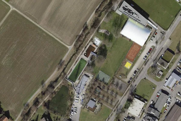 Luftbild des Kartenstandorts von Schwimmbad Neftenbach in Neftenbach
