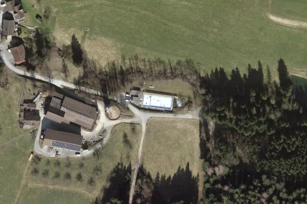 Luftbild des Kartenstandorts von Schwimmbad Schlatt in Schlatt