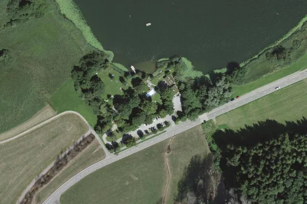 Luftbild des Kartenstandorts von Strandbad Bichelsee in Turbenthal