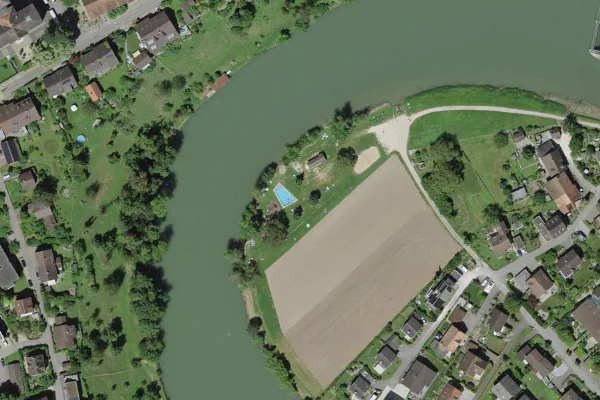 Luftbild des Kartenstandorts von Badeplatz Reuss in Gebenstorf