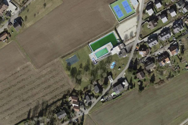 Luftbild des Kartenstandorts von Schwimmbad Schleitheim in Schleitheim